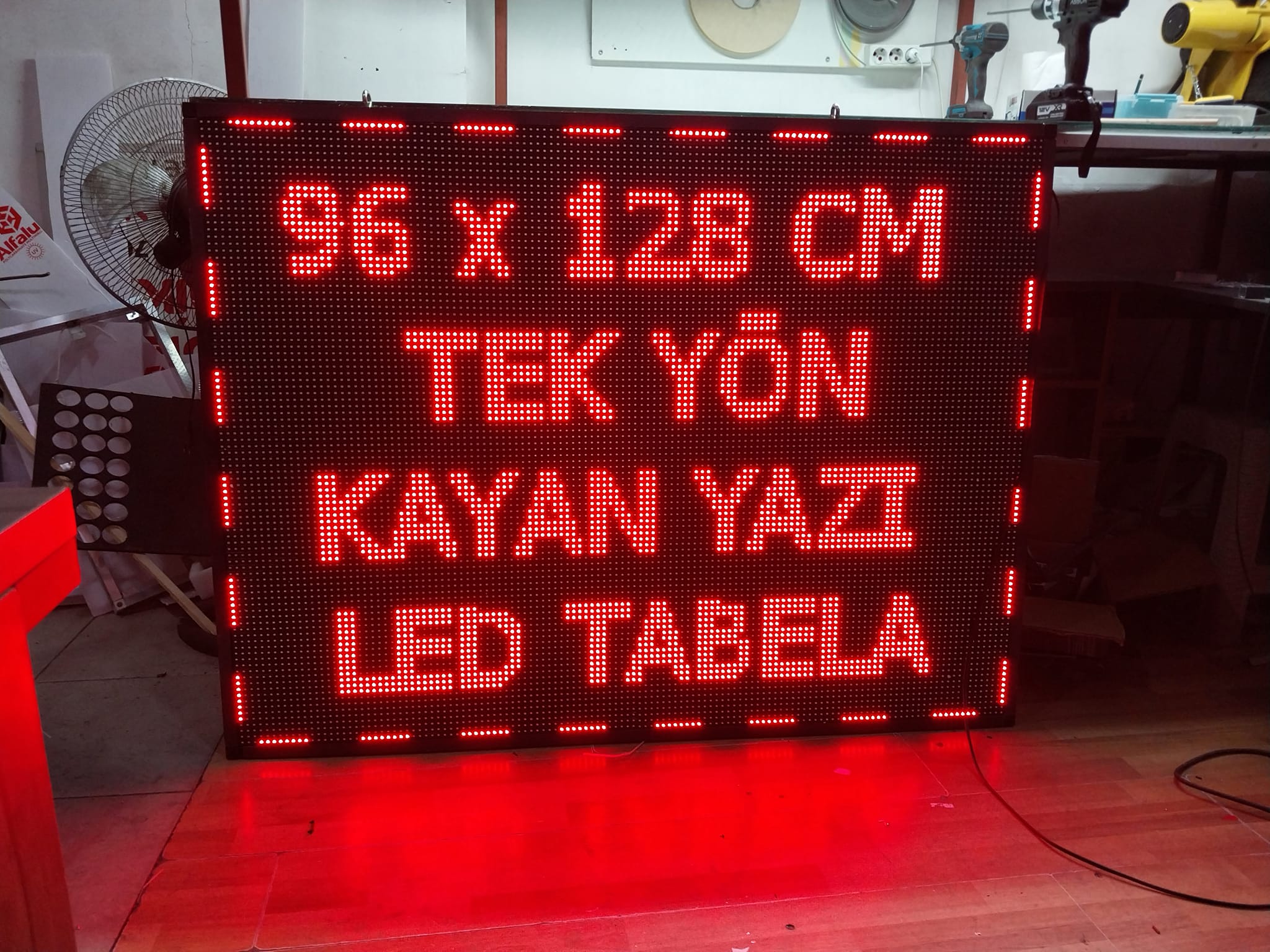 96 x 128 cm tek yön fiyatı 12.000 ₺